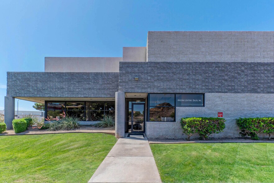 2001 W Alameda Dr, Tempe, AZ à louer - Photo du bâtiment - Image 3 de 8