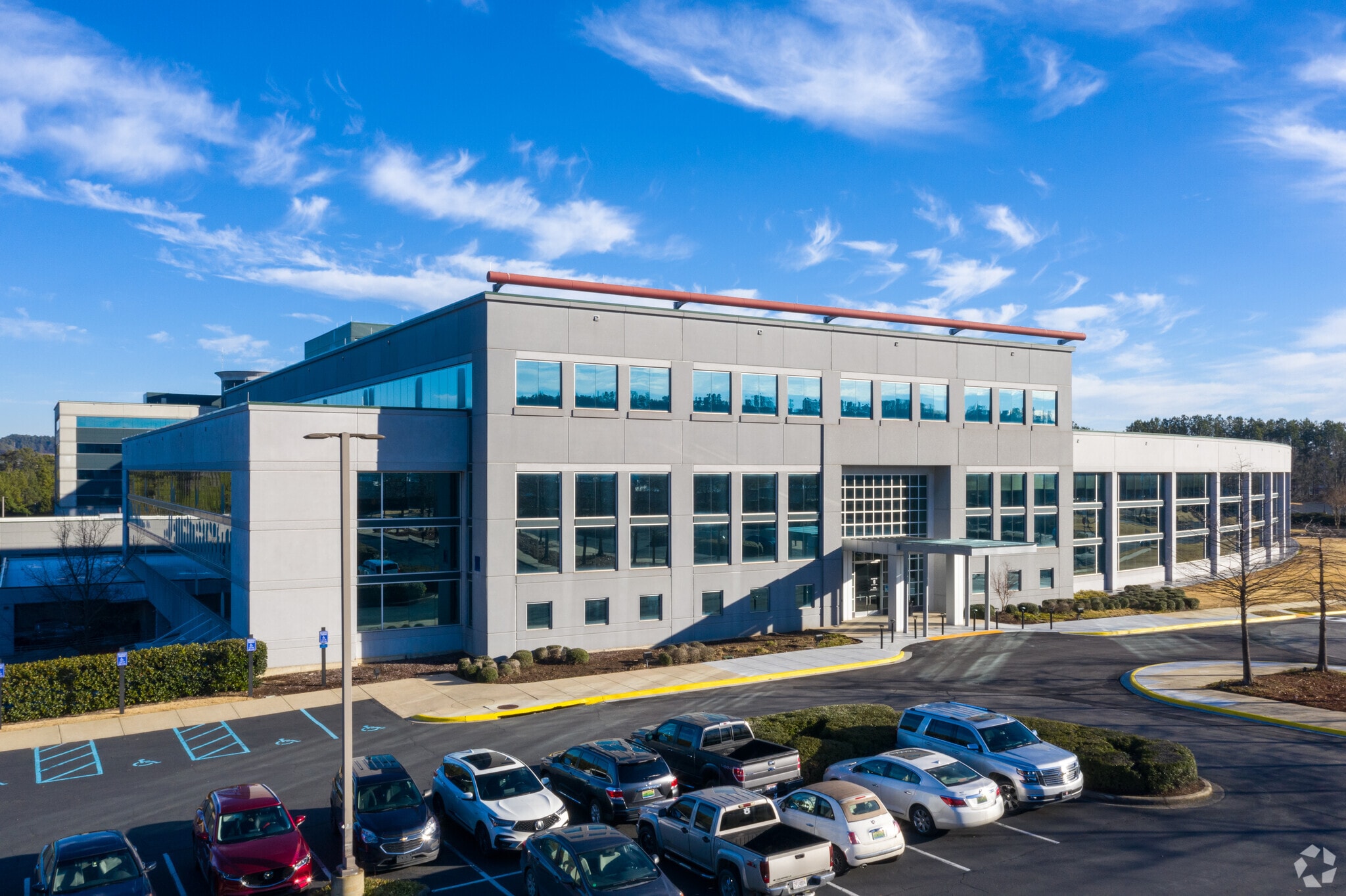 200 Wildwood Pky, Birmingham, AL for lease Primary Photo- Image 1 of 9