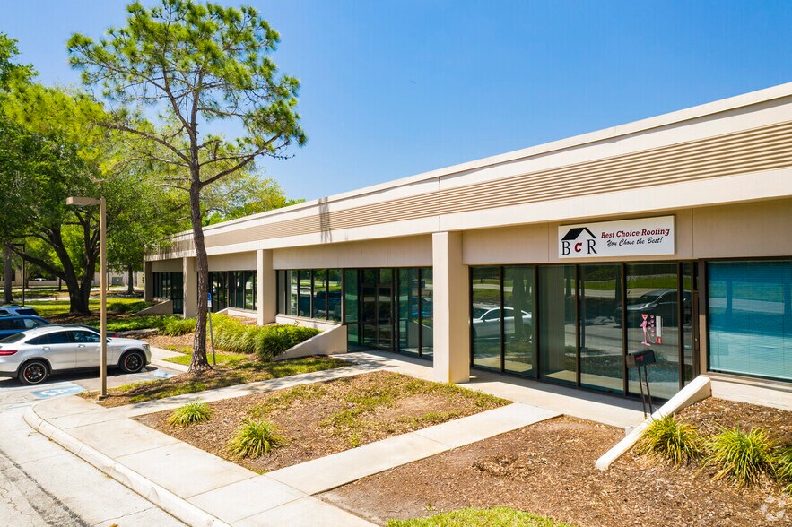 3102 Cherry Palm Dr, Tampa, FL à louer - Photo du bâtiment - Image 2 de 17