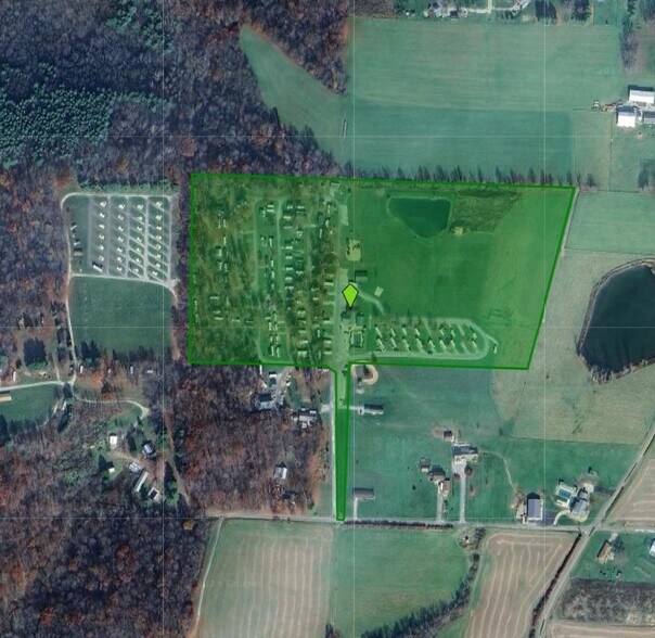 Atwood Lake Country Camping portefeuille de 2 propriétés à vendre sur LoopNet.ca - Photo principale - Image 1 de 1