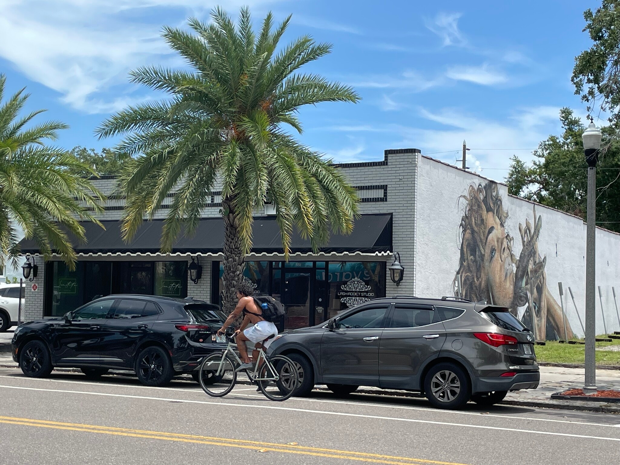 553 9th St N, Saint Petersburg, FL for lease Primary Photo- Image 1 of 10