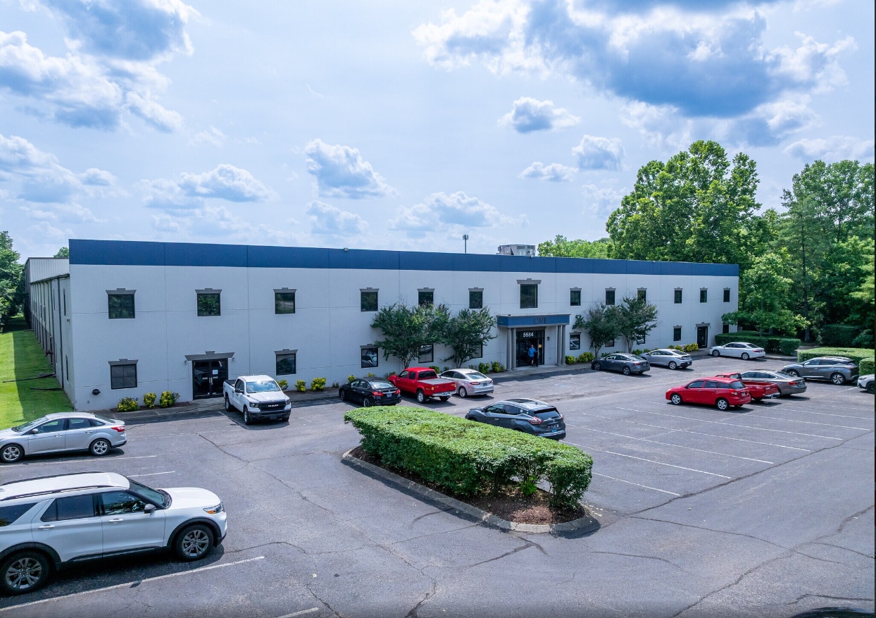 5582-5584 Mount View Rd, Antioch, TN for lease Interior Photo- Image 1 of 2