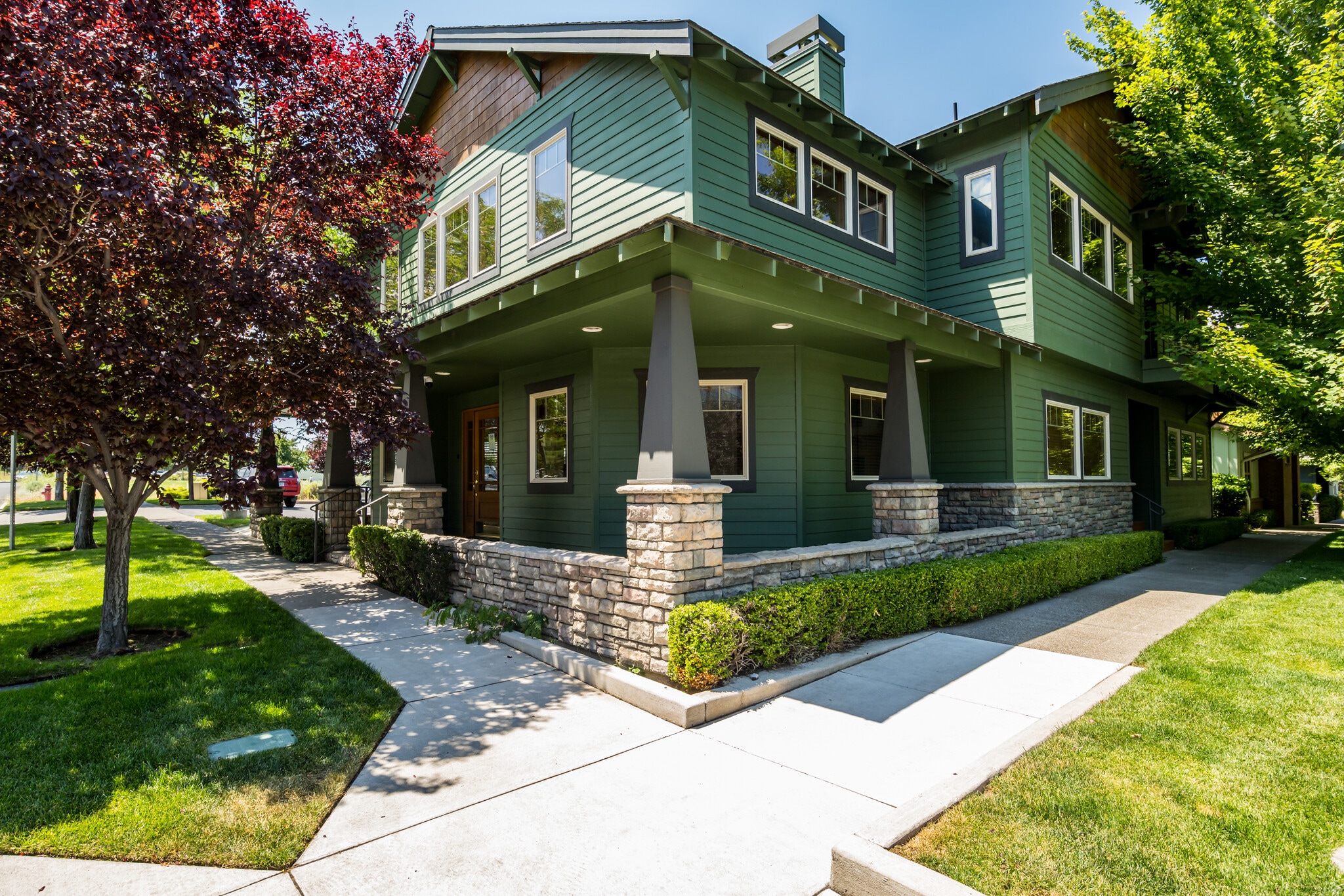 796 SW Bradbury Way, Bend, OR for lease Primary Photo- Image 1 of 37