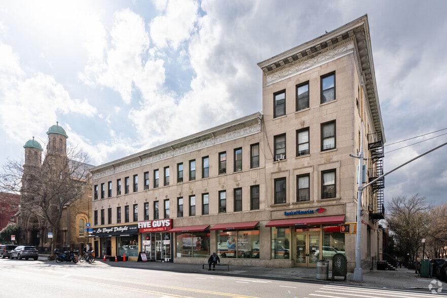 274 7th Ave, Brooklyn, NY à vendre - Photo du bâtiment - Image 2 de 22