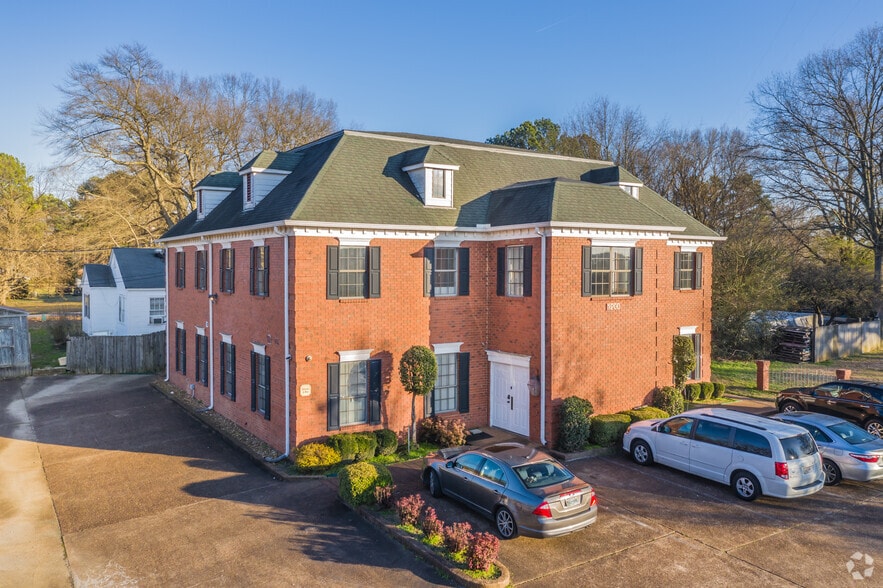 1200 Sycamore View Rd, Memphis, TN for lease - Building Photo - Image 2 of 13