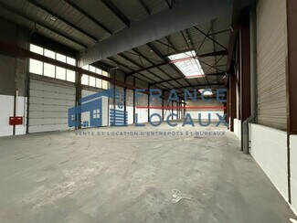 Plus de détails pour Rue Jacques Robert, Le Thillay - Local d'activités à louer