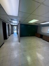 5700 NW 38th St, Lincoln, NE à louer Photo intérieure- Image 2 de 11