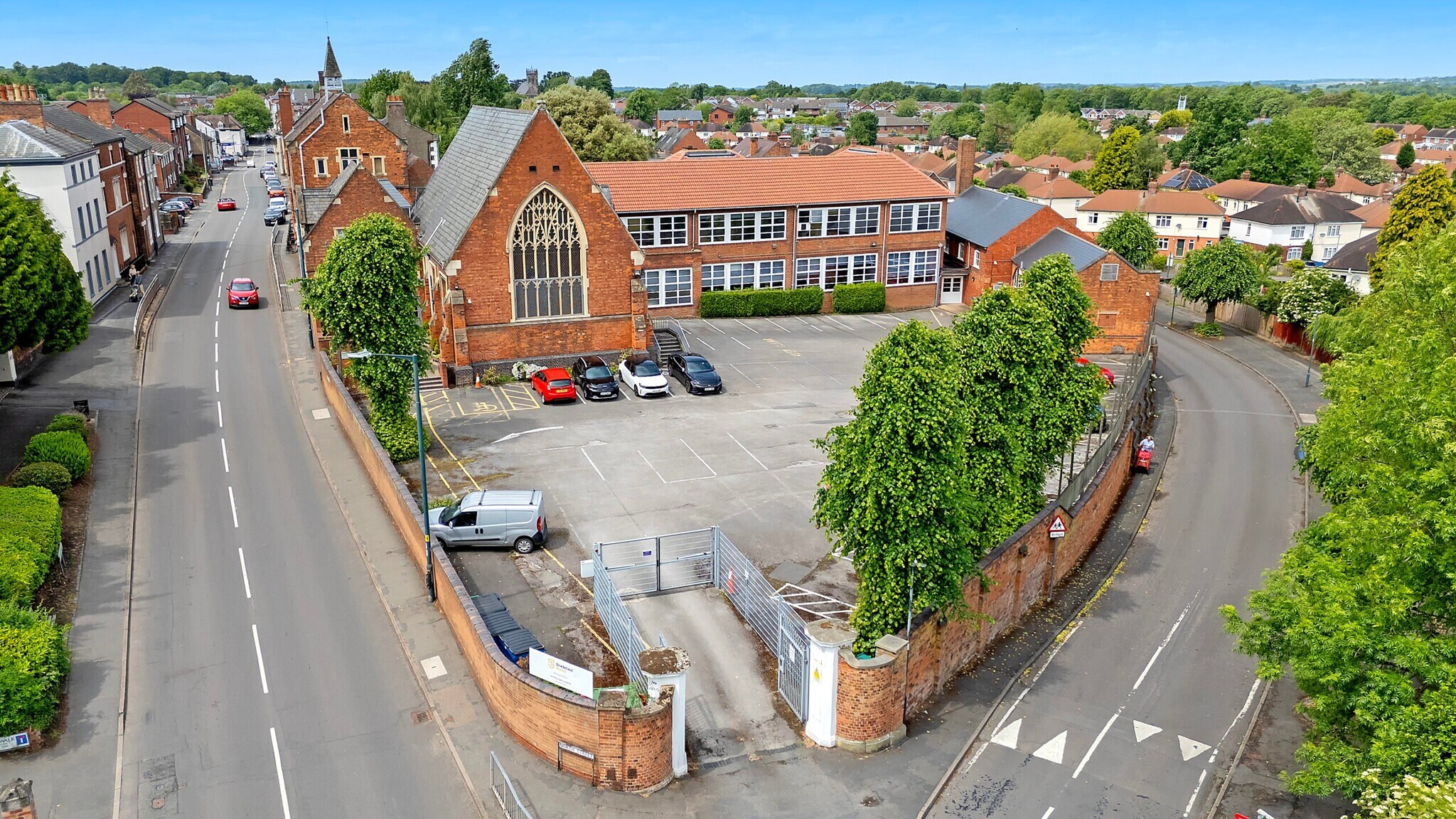 212 Long St, Atherstone à vendre Photo principale- Image 1 de 2