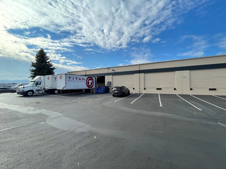 2611 W 5th Ave, Eugene, OR à louer - Photo du bâtiment - Image 2 de 5