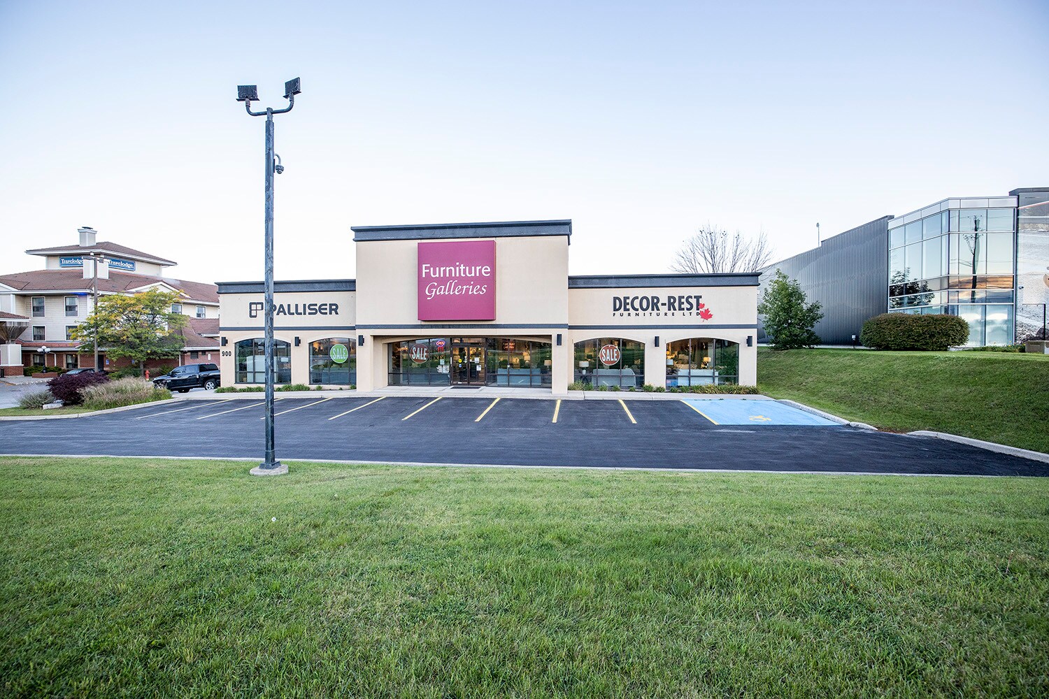 900 Champlain Ave, Oshawa, ON for sale Building Photo- Image 1 of 1