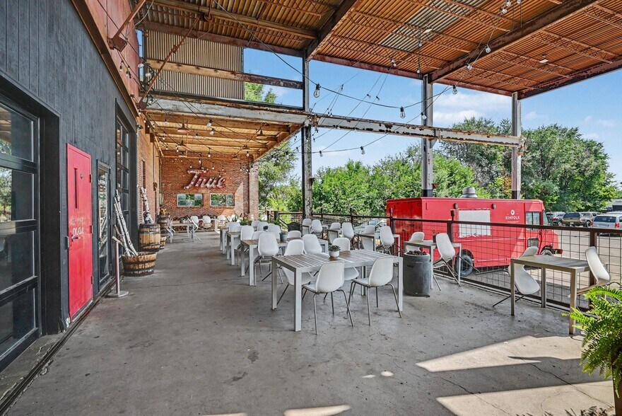 451 Taft St NE, Minneapolis, MN à louer - Photo du bâtiment - Image 3 de 12