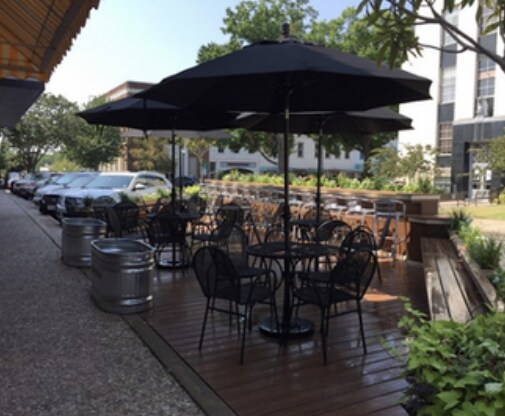 103 S Baylor St, Brenham, TX for sale - Building Photo - Image 2 of 4