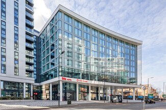 Plus de détails pour 6 Sutton Point, Sutton - Bureau à louer