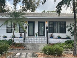 More details for 2 NE 44th St, Miami, FL - Multifamily for Sale