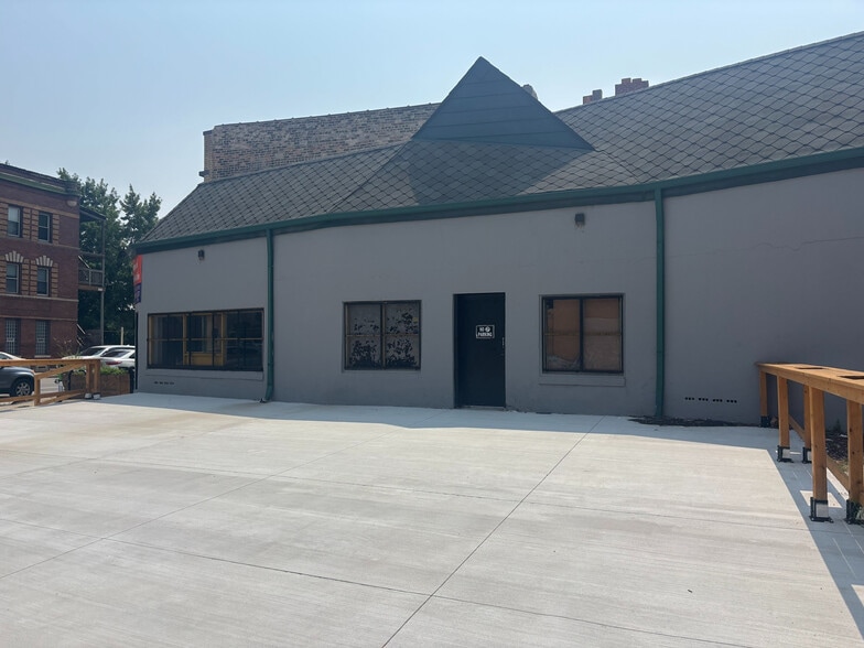 958 N California Ave, Chicago, IL for lease - Building Photo - Image 2 of 5