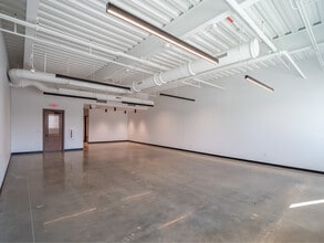 10880 E Crystal Falls Pky, Leander, TX for lease Interior Photo- Image 2 of 5