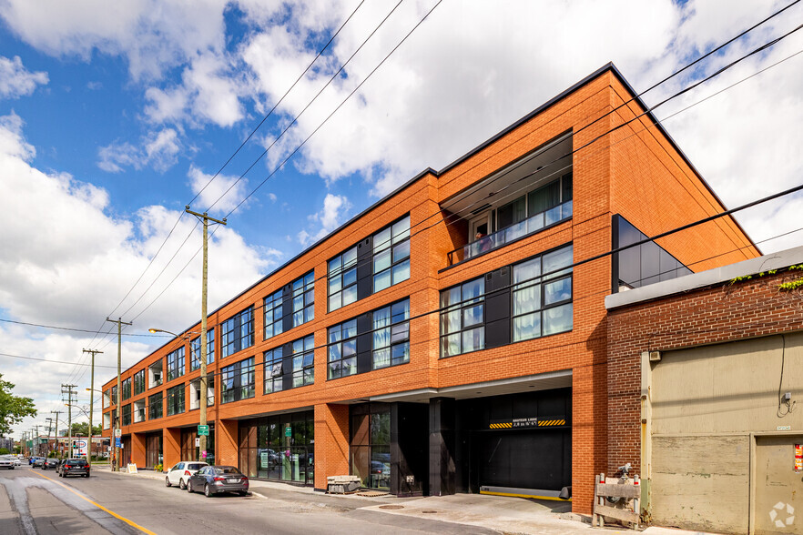 2600-2608 St Saint-Patrick, Montréal, QC à louer - Photo du bâtiment - Image 2 de 5