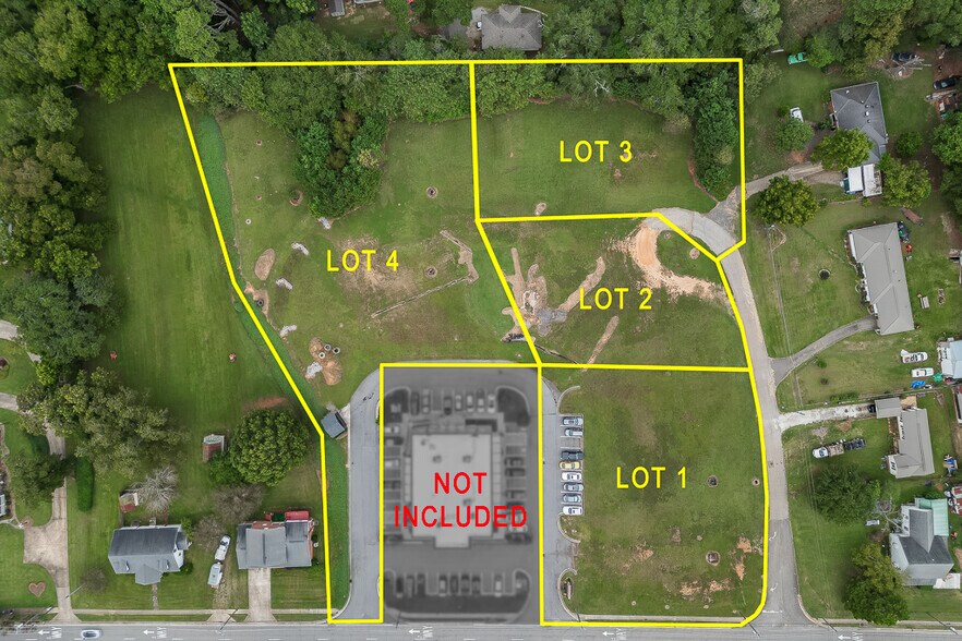 208 Pirkle Ferry Rd, Cumming, GA à vendre - Photo du bâtiment - Image 2 de 13