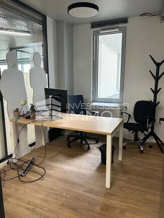 Plus de détails pour Bureau à louer