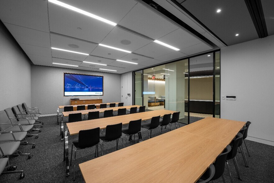 1250 Connecticut Ave NW, Washington, DC à louer - Photo intérieure - Image 3 de 14