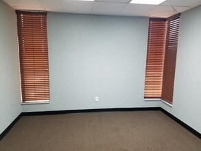 5350 S Western Ave, Oklahoma City, OK à louer Photo intérieure- Image 1 de 4