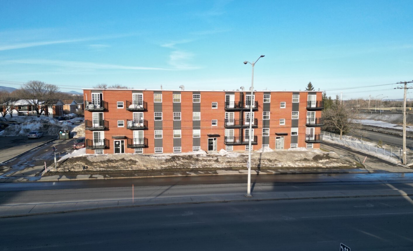 4590-4640 Boul De L'ormière, Québec, QC for sale Primary Photo- Image 1 of 1