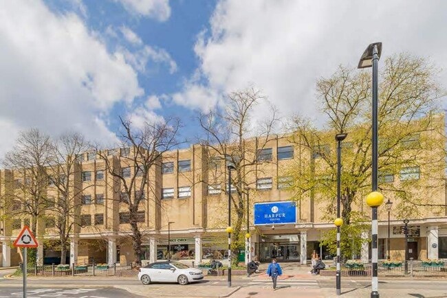 Plus de détails pour Horne Ln, Bedford - Commerce de détail à vendre