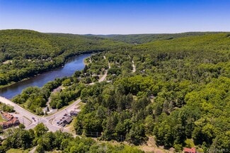 Plus de détails pour 25 State Route 55, Barryville, NY - Services hôteliers à vendre