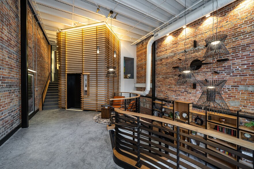 251 Granby St, Norfolk, VA à louer - Photo intérieure - Image 2 de 12