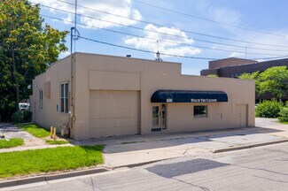 Plus de détails pour 108 E Butler St, Adrian, MI - Commerce de détail à vendre