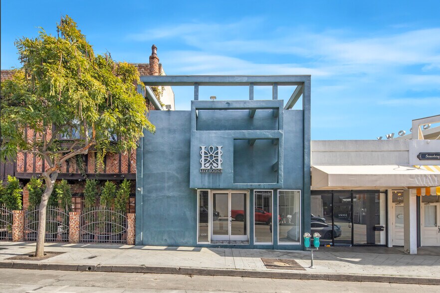 638-644 N Robertson Blvd, West Hollywood, CA à louer - Photo du bâtiment - Image 1 de 11