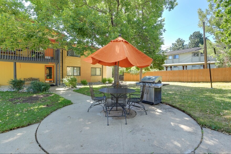 10610 W 7th Pl, Lakewood, CO for sale - Building Photo - Image 2 of 15
