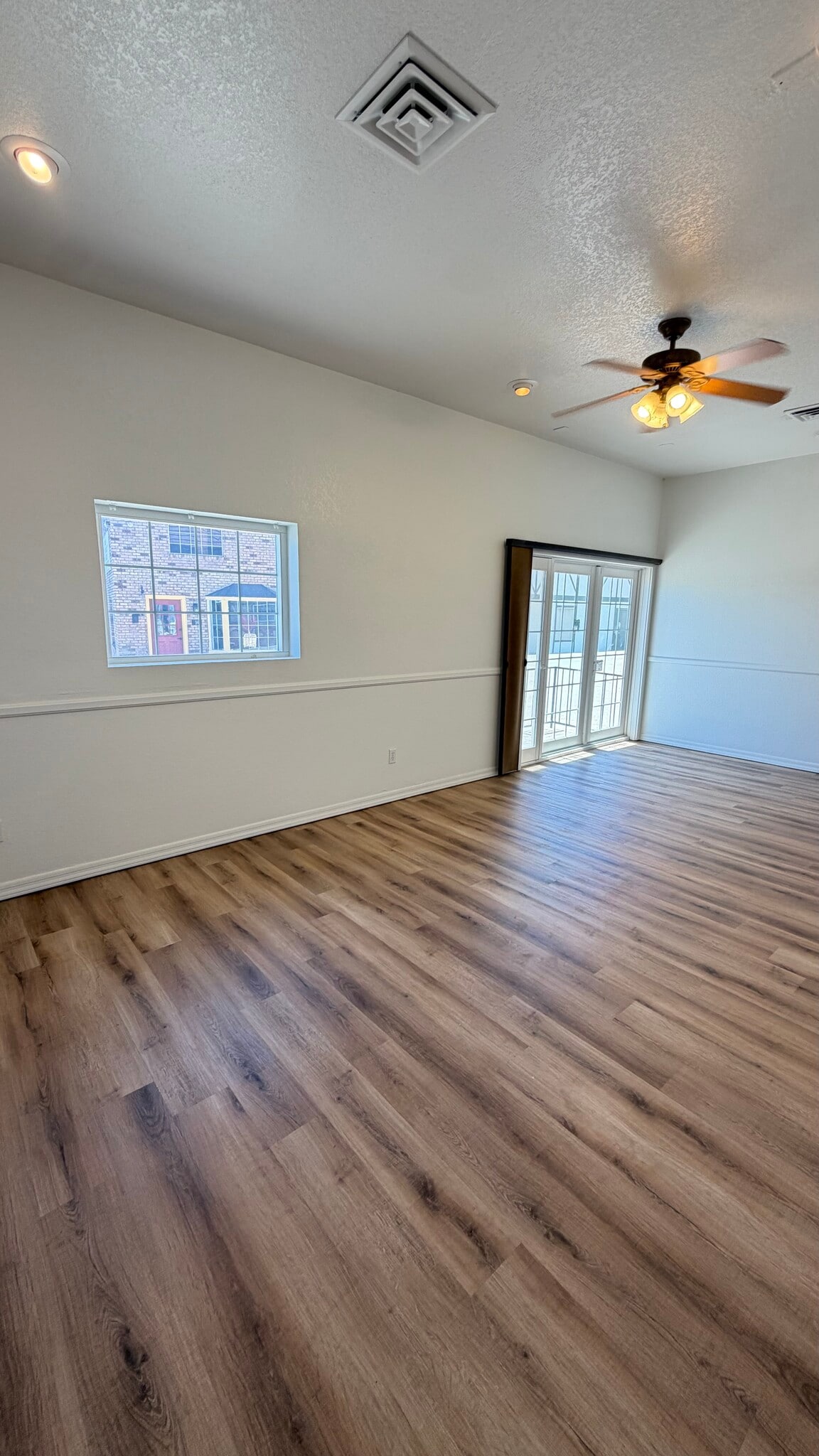 2126 Mcculloch Blvd N, Lake Havasu City, AZ à louer Photo intérieure- Image 1 de 6