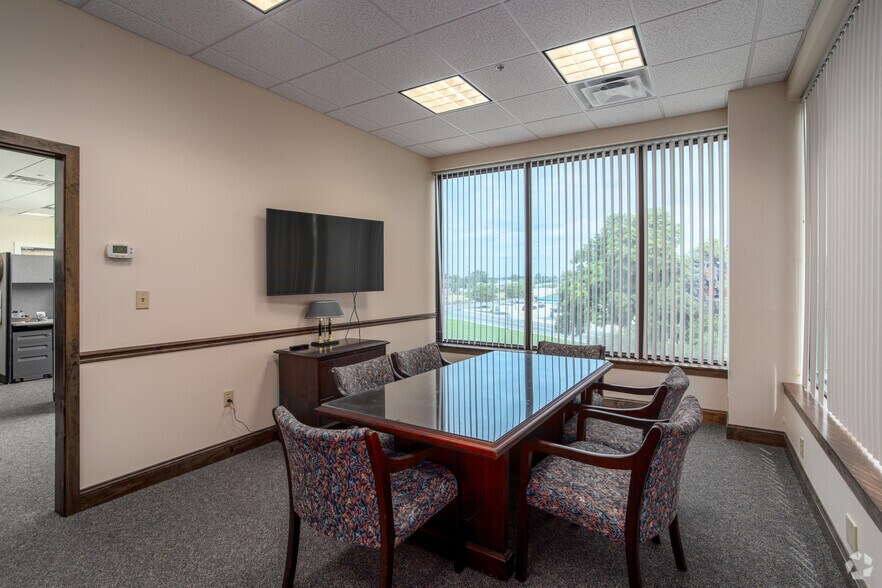 500 W Loockerman St, Dover, DE à louer - Photo intérieure - Image 3 de 23