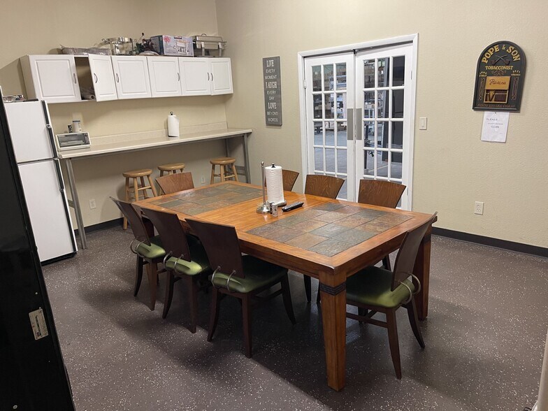 3489 All American Blvd, Orlando, FL à vendre - Photo du bâtiment - Image 3 de 37