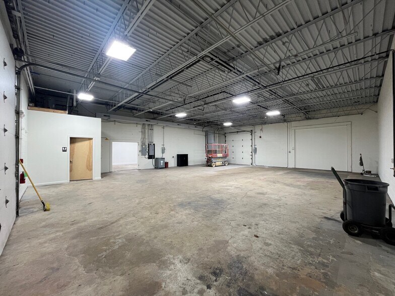 612 Gravelly Hollow Rd, Medford, NJ à louer - Photo du bâtiment - Image 2 de 10