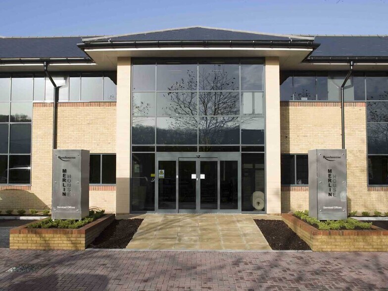 Priory Dr, Newport à louer - Photo du bâtiment - Image 1 de 1