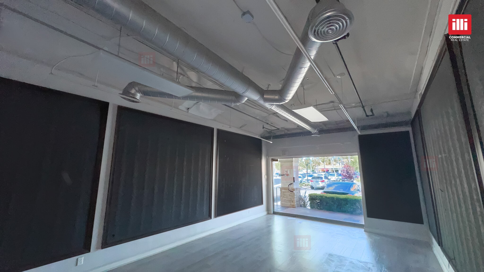 3637-3755 E Thousand Oaks Blvd, Thousand Oaks, CA à louer Photo du bâtiment- Image 1 de 6