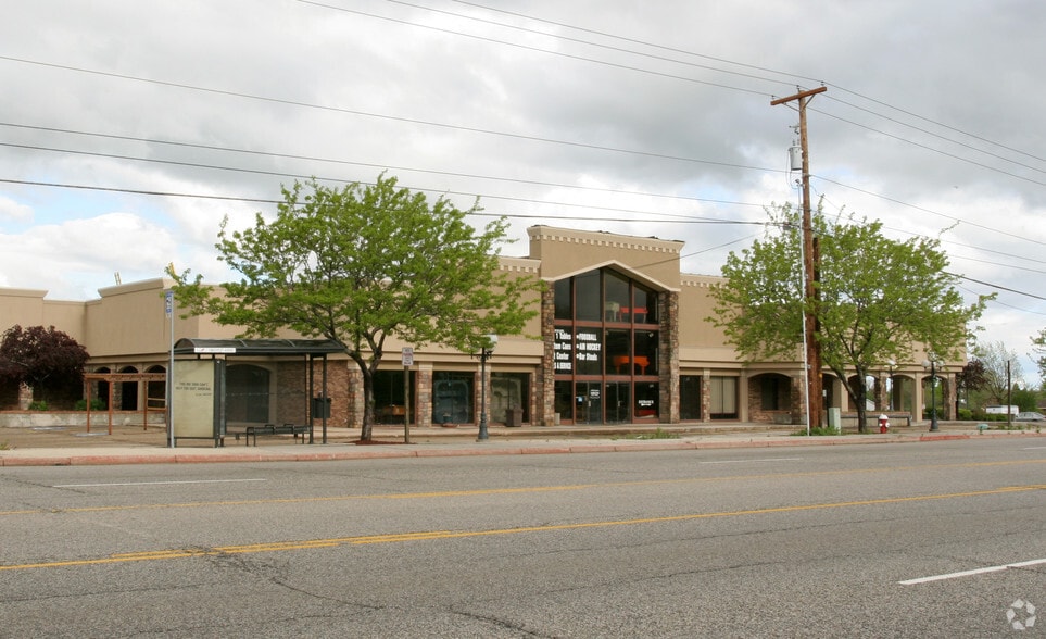 2465 N Main St, Sunset, UT à louer - Photo du bâtiment - Image 3 de 38