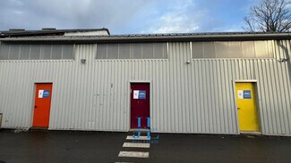 Plus de détails pour Local d'activités à louer