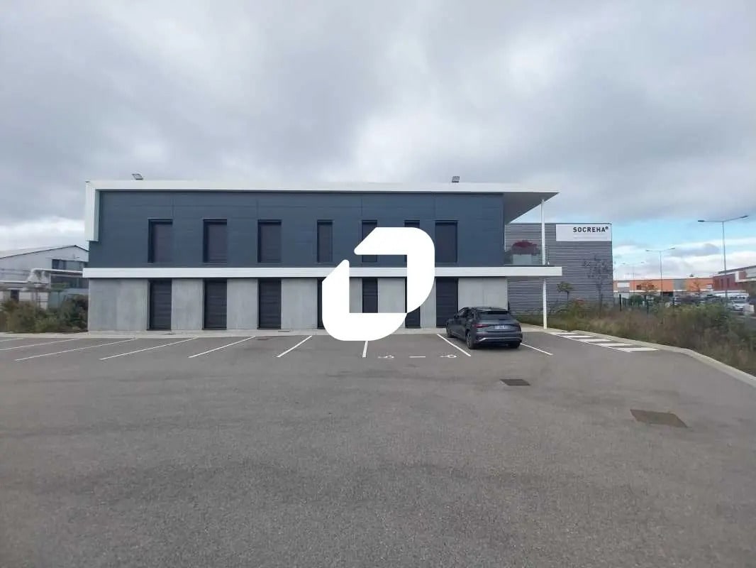 165 Avenue Henri Schneider, Meyzieu for lease Building Photo- Image 1 of 28