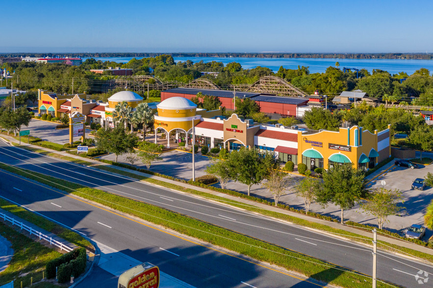 5937 Cypress Gardens Blvd, Winter Haven, FL à vendre - Photo du bâtiment - Image 1 de 1