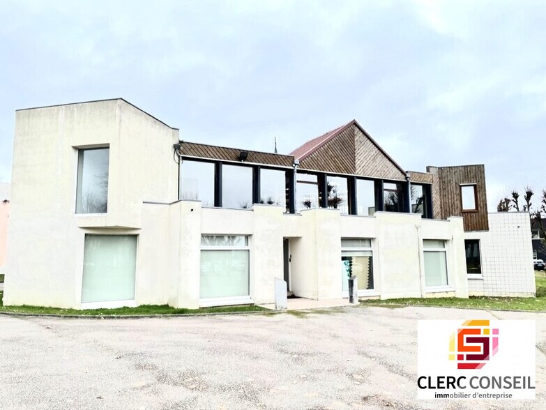 Office in Mont-Saint-Aignan for sale - Building Photo - Image 2 of 23