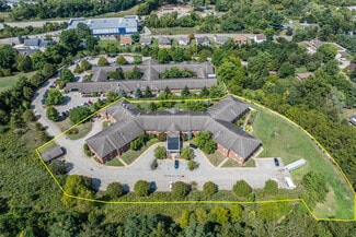 More details for 200 Tandem Village Rd, Canonsburg, PA - Health Care for Sale