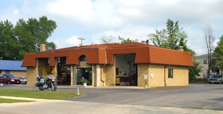 Plus de détails pour N88 W15220 Main St, Menomonee Falls, WI - Commerce de détail à louer