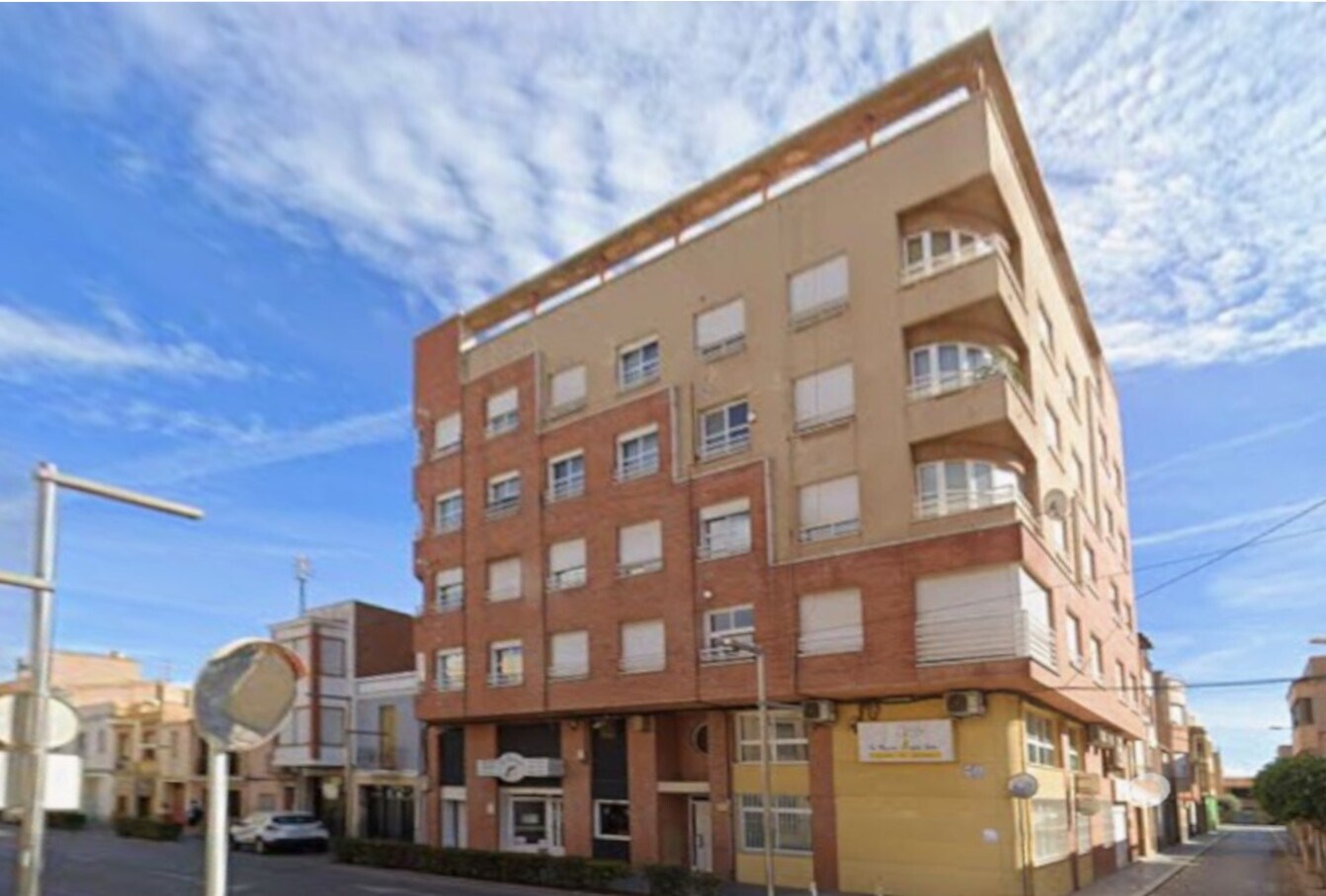 Multifamily in Castelló de la Plana, Castellón for sale Building Photo- Image 1 of 2