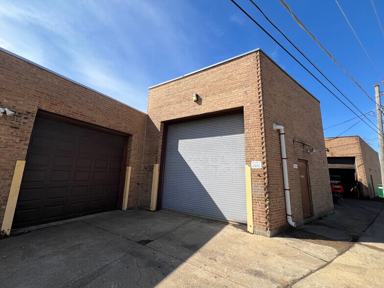 10136 Pacific Ave, Franklin Park, IL à vendre - Photo du bâtiment - Image 2 de 5