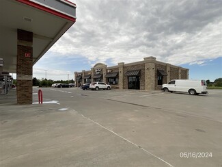 Plus de détails pour 2717 N Broadway, Edmond, OK - Vente au détail à louer