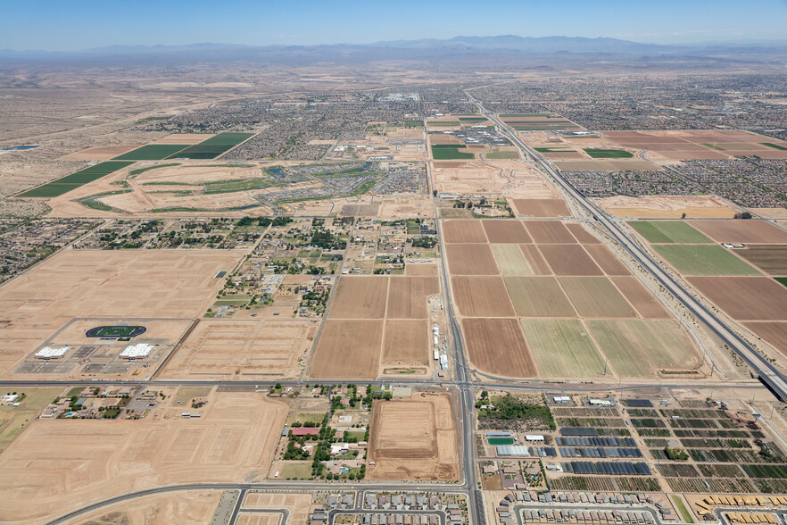 NE Corner of W. Olive Avenue & N. Cotton Lane, Waddell, AZ à louer - A rien - Image 3 de 3