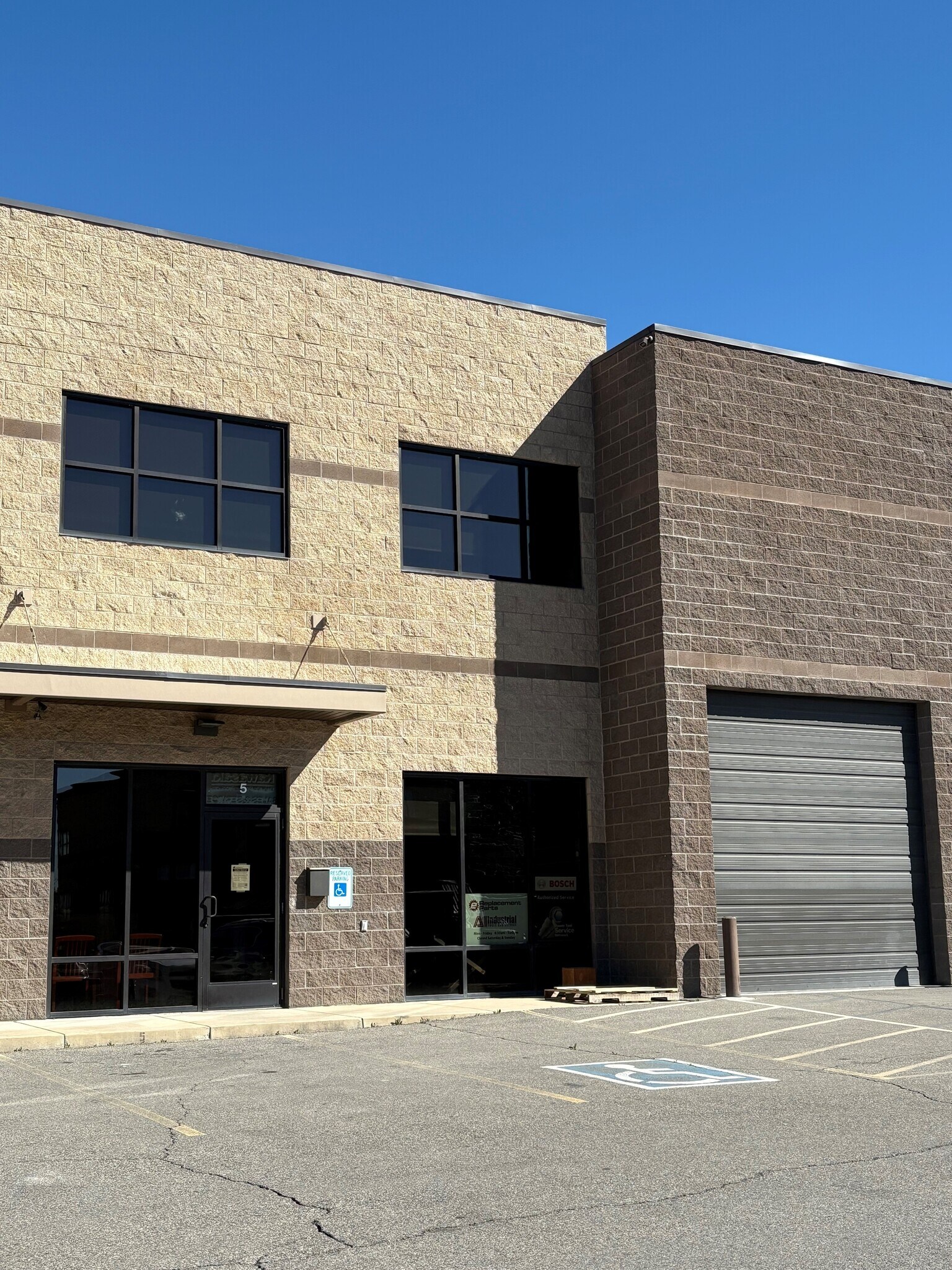 7174 S 400 W, Midvale, UT for lease Building Photo- Image 1 of 1